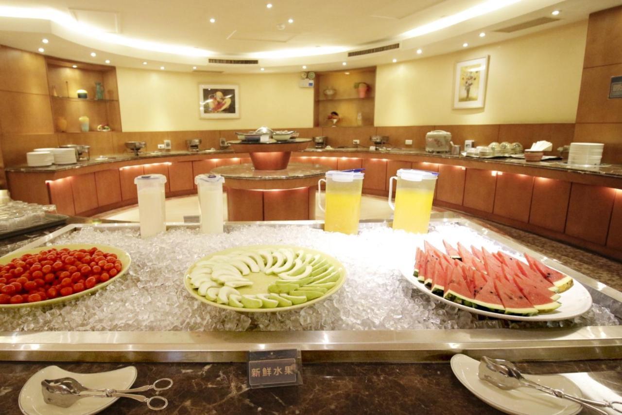 Hotel Avenue Hsinchu Esterno foto