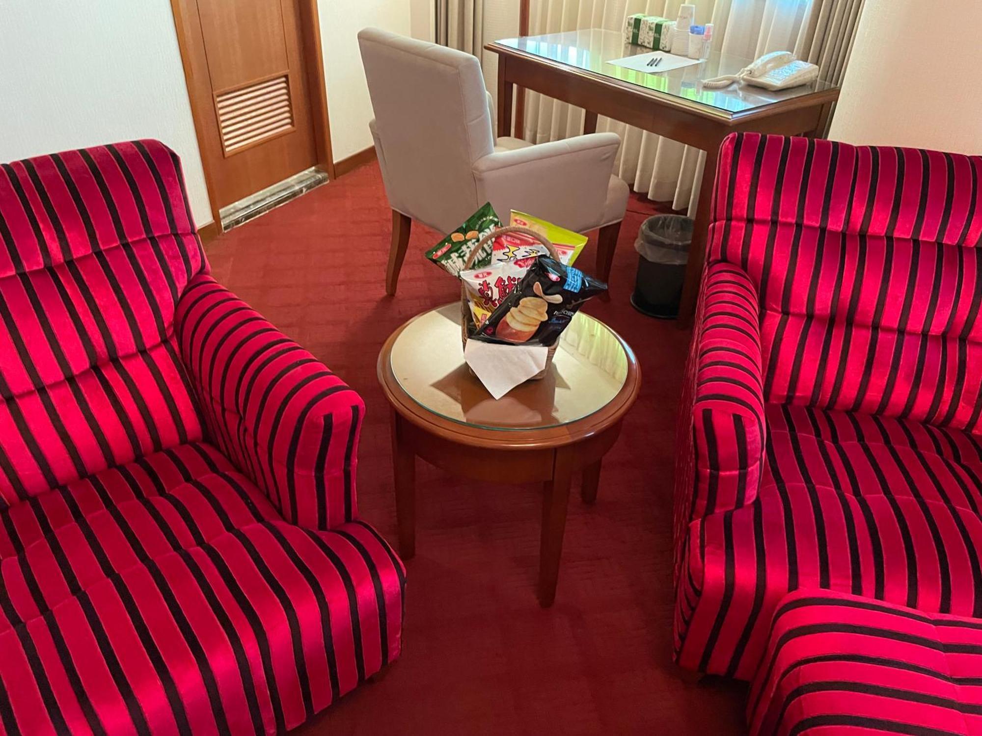 Hotel Avenue Hsinchu Esterno foto