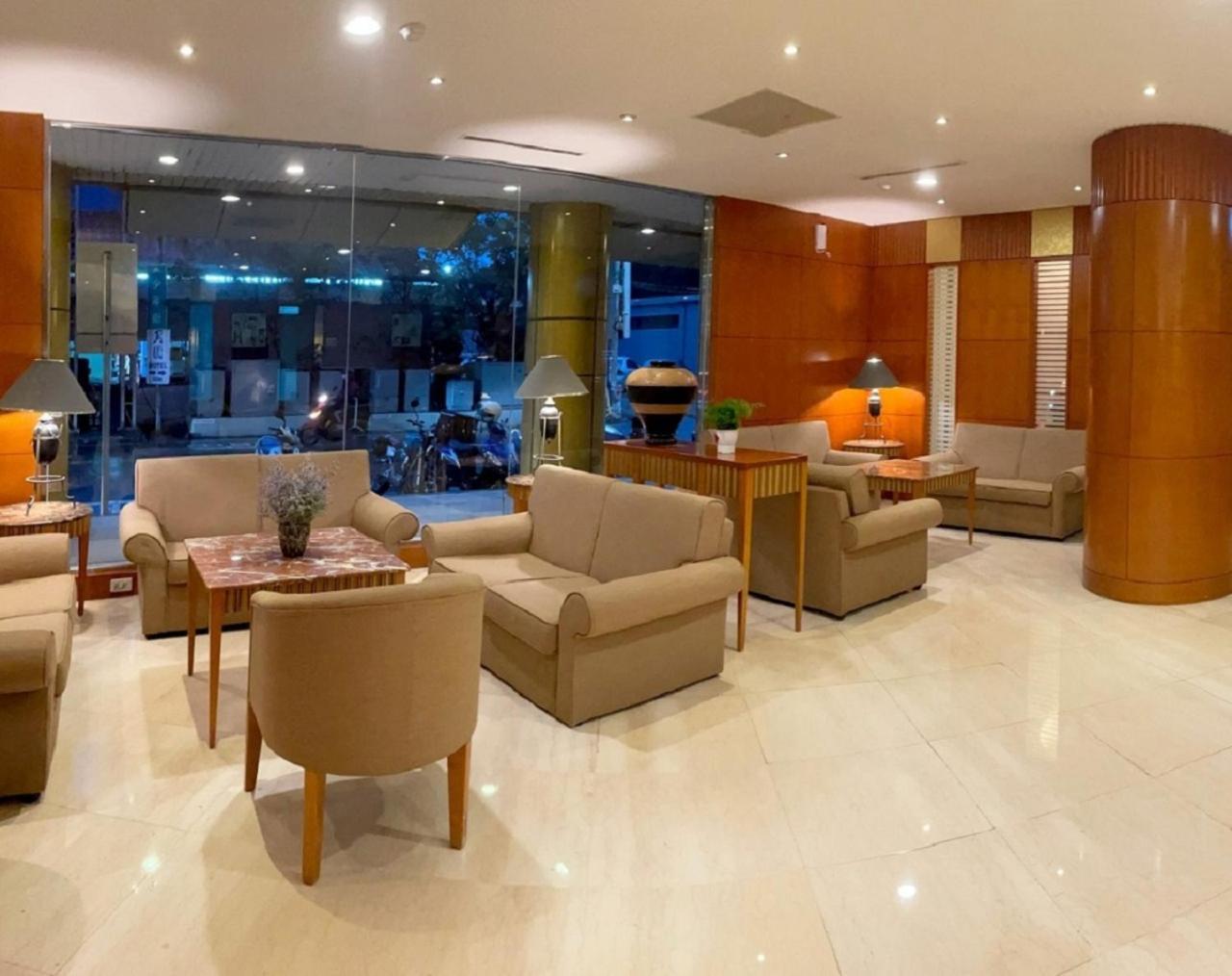 Hotel Avenue Hsinchu Esterno foto